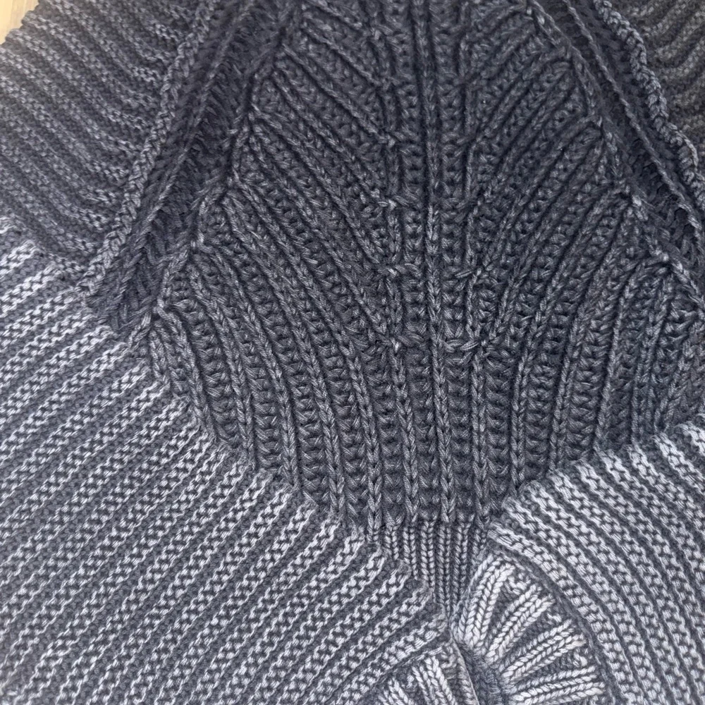 Free People Cable-Knit Mock Neck Sweater - Charcoal Chunky‎ Cozy Boho Chic - Picture 2 of 7